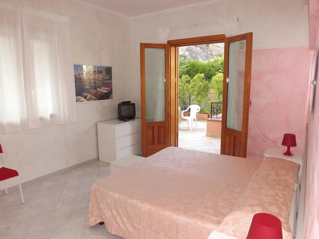 Villa Jovanna Letojanni Pokoj fotografie